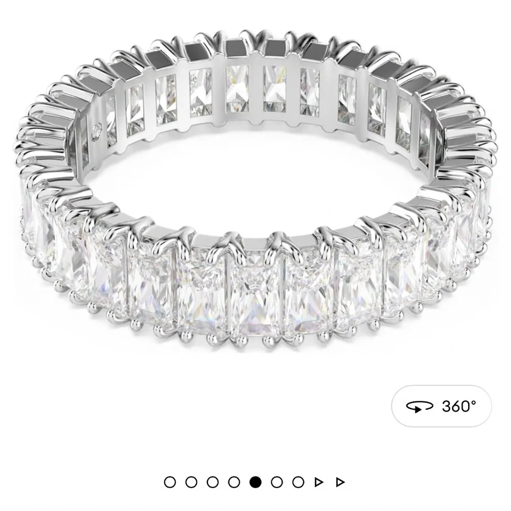 2 Swarovski rings FINAL SALE - Picture 4 of 16